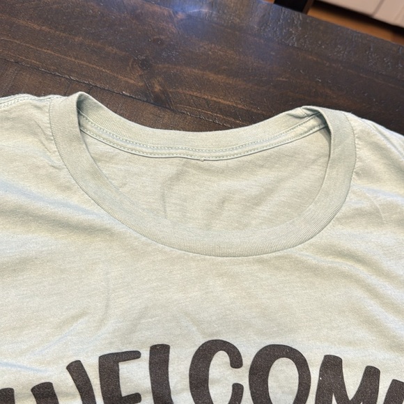 Welcome Back to School Graphic Tee Shirt School Teacher Women’s Short Sleeve - Picture 3 of 8